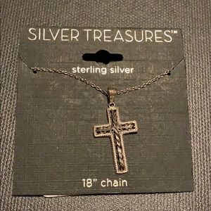 Sterling silver necklace w cross